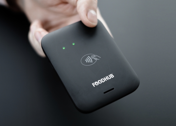 Our contactless payment system simplifies your operation